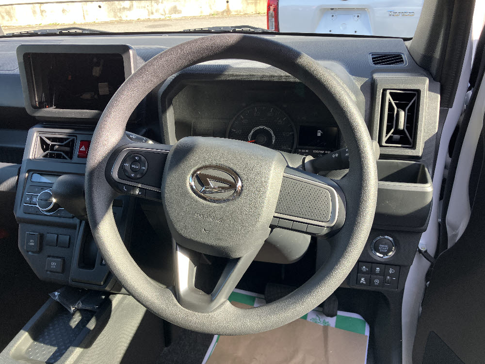 ダイハツ　タフト　X　ODレス6枚目