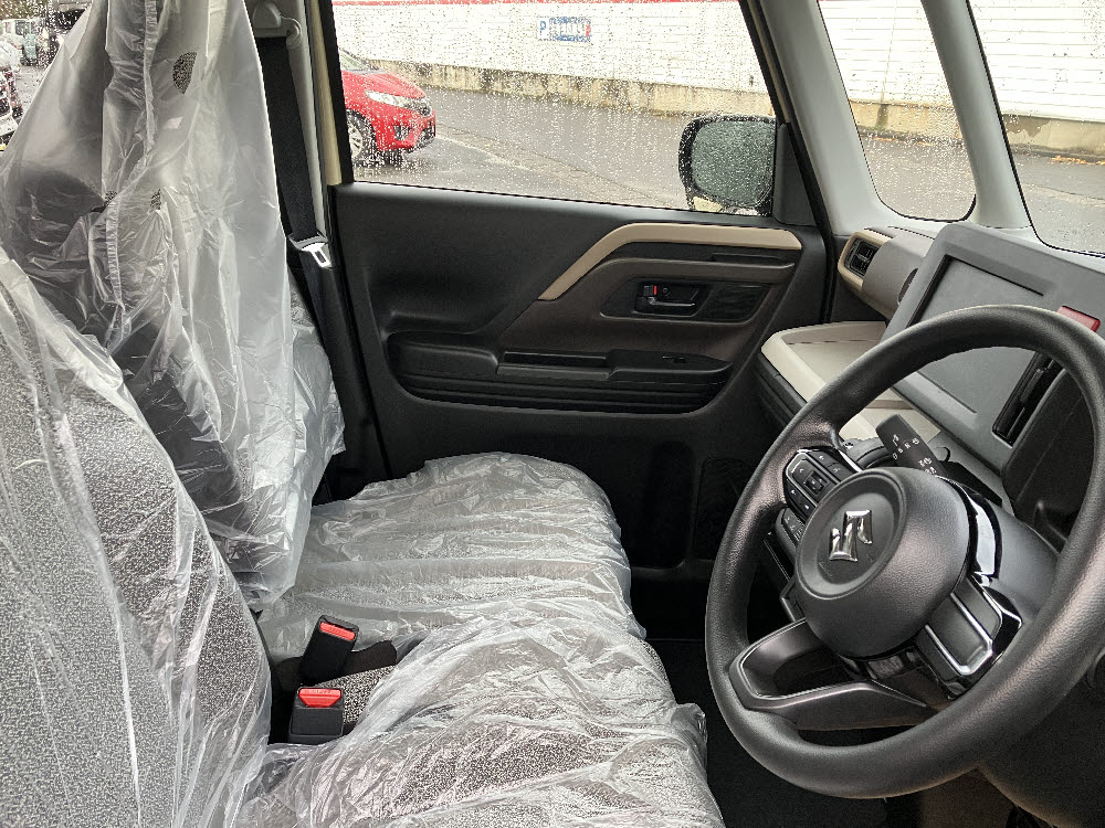 スズキ　スペーシア　HYBRID　G ODレス11枚目