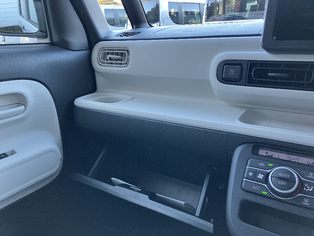 ダイハツ　ムーヴキャンバス　ストライプスX UGP ODレス19枚目