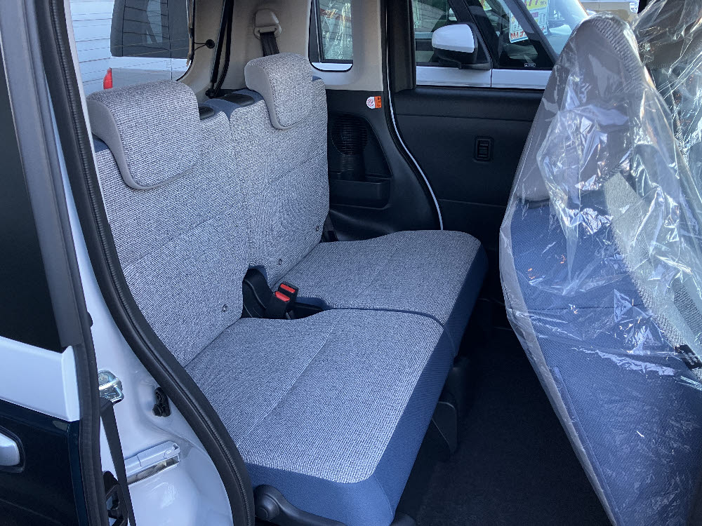 ダイハツ　ムーヴキャンバス　ストライプスX UGP ODレス8枚目