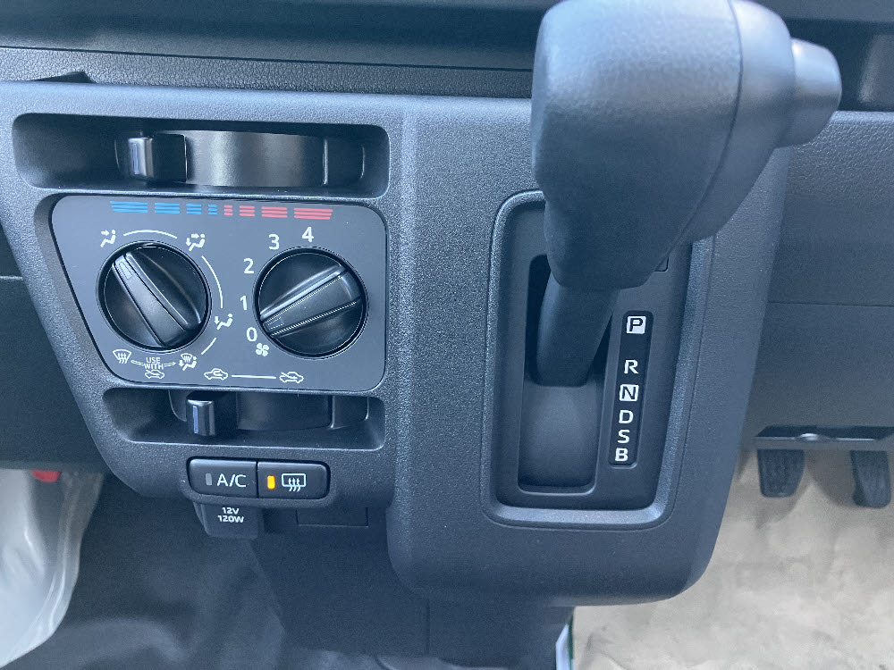 ダイハツ　ハイゼットカーゴ デラックス CVT　ODレス14枚目