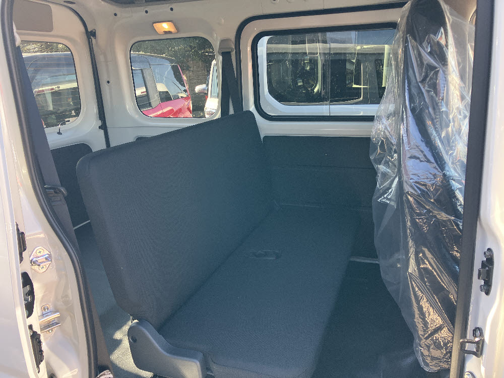 ダイハツ　ハイゼットカーゴ デラックス CVT　ODレス4枚目