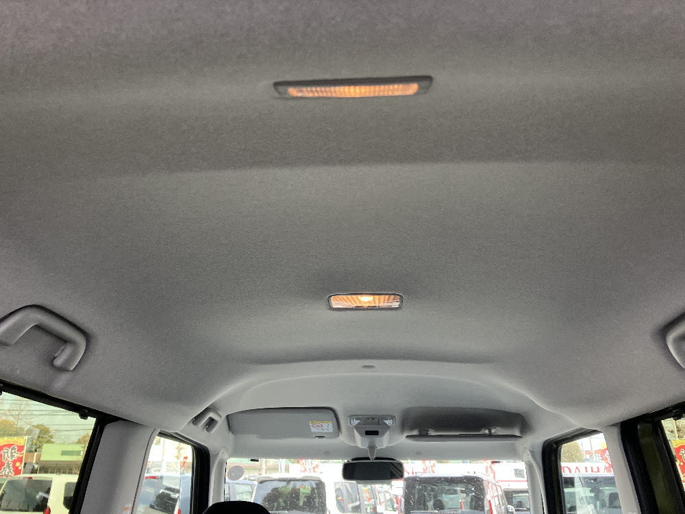 ダイハツ　タントファンクロス 9インチDO付10枚目