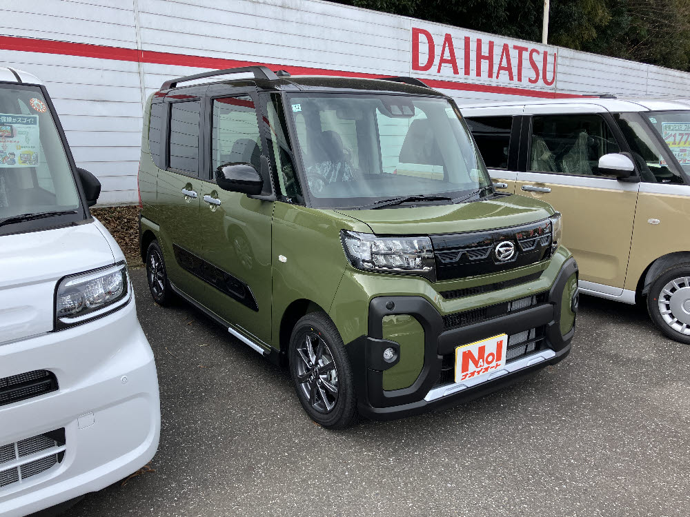 ダイハツ　タントファンクロス 9インチDO付2枚目