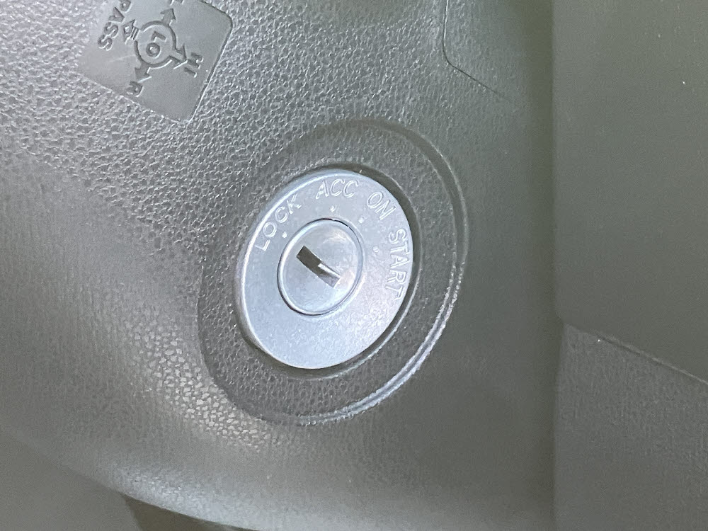 ダイハツ　ハイゼットカーゴ　デッキバンG　SAⅢ17枚目