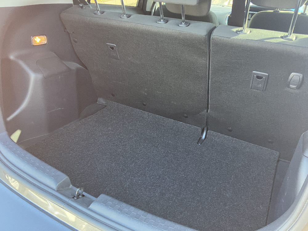 トヨタ　アクア　S　LEDヘッドランプPKG11枚目