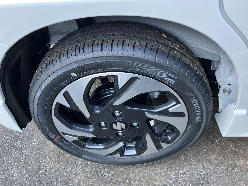 スズキ　スペーシアカスタム HYBRID XS ODレス13枚目