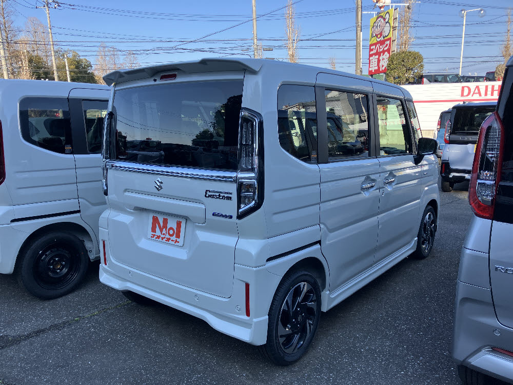 スズキ　スペーシアカスタム HYBRID XS ODレス5枚目