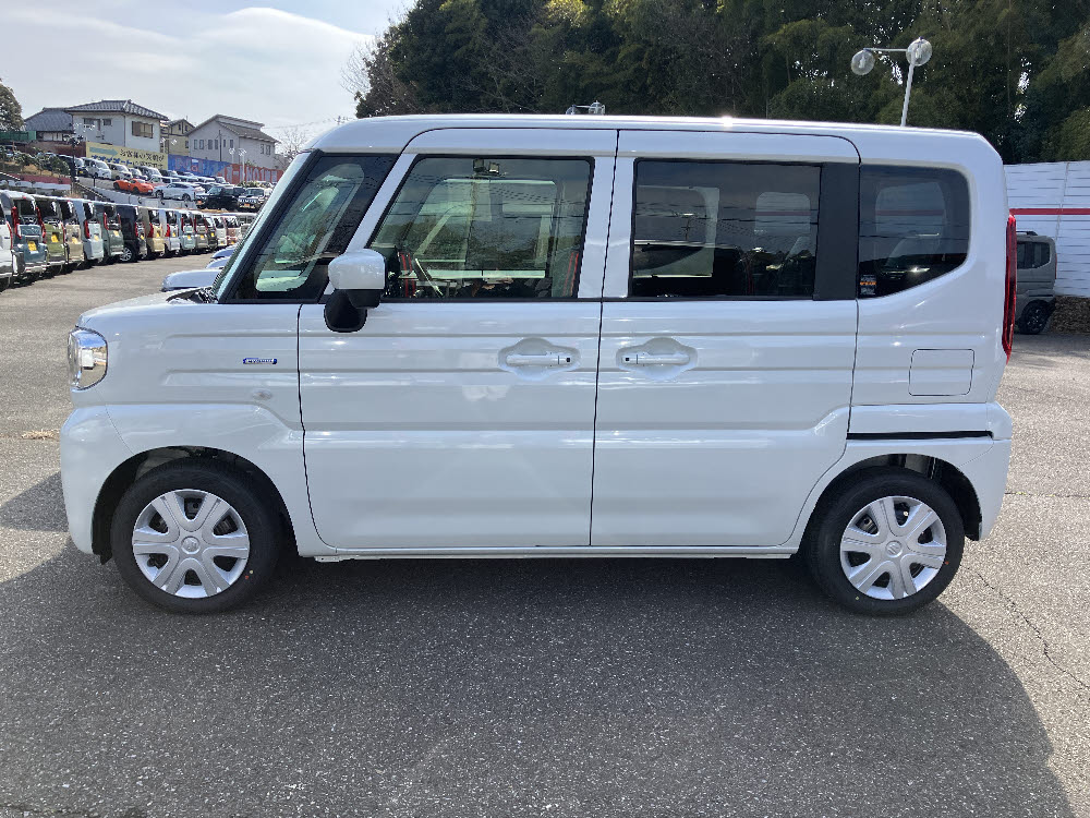スズキ スペーシア HYBRID X ODレス3枚目