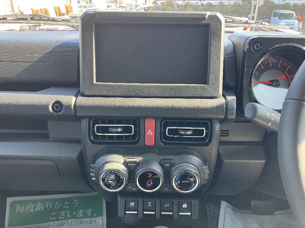 スズキ　ジムニー　XC　AT16枚目