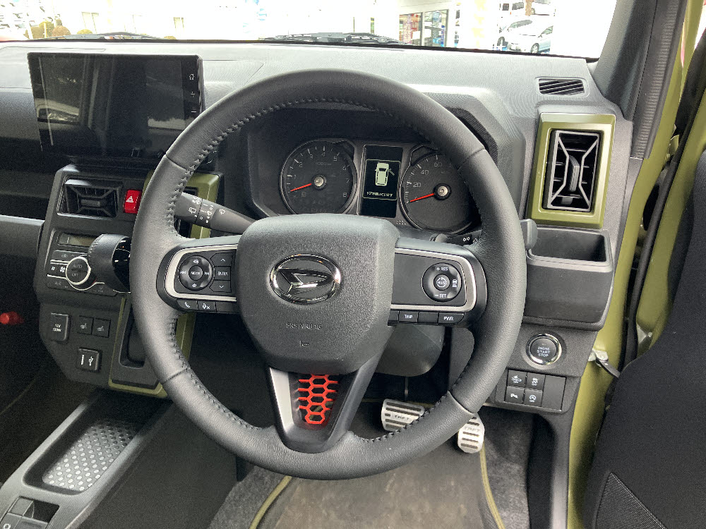 ダイハツ　タフト　Gタ-ボ　ダーククロムベンチャ-5枚目