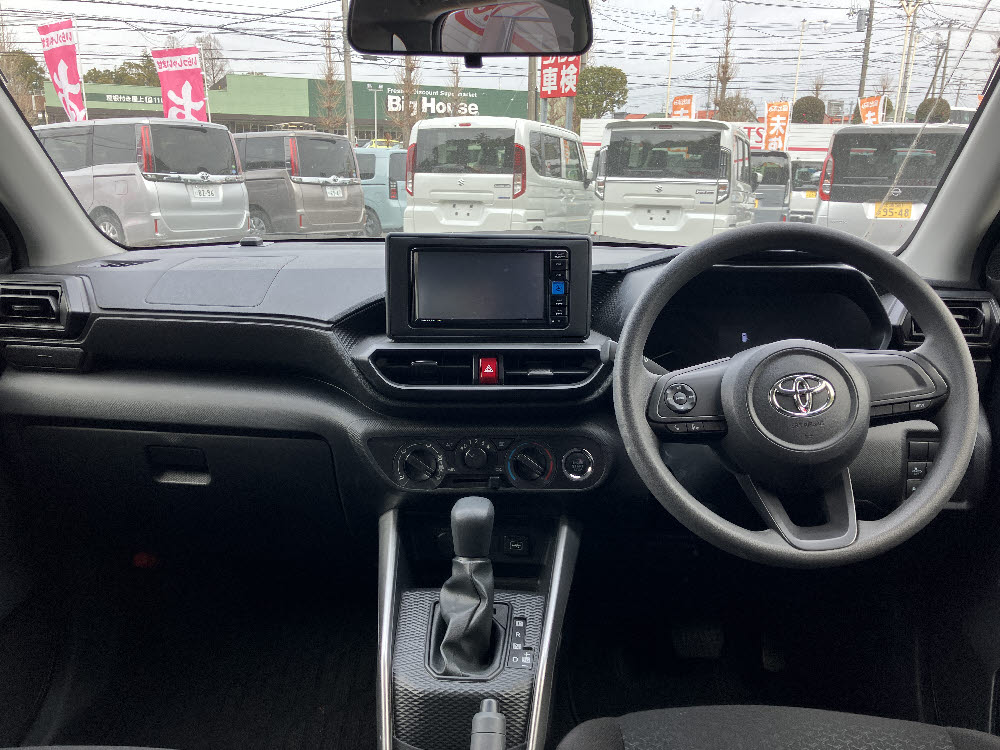 トヨタ　ライズ　X7枚目