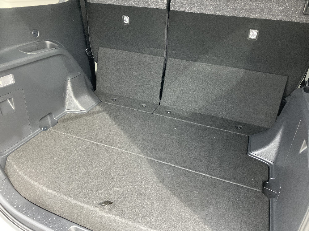 トヨタ　シエンタ　HYBRID　Z13枚目