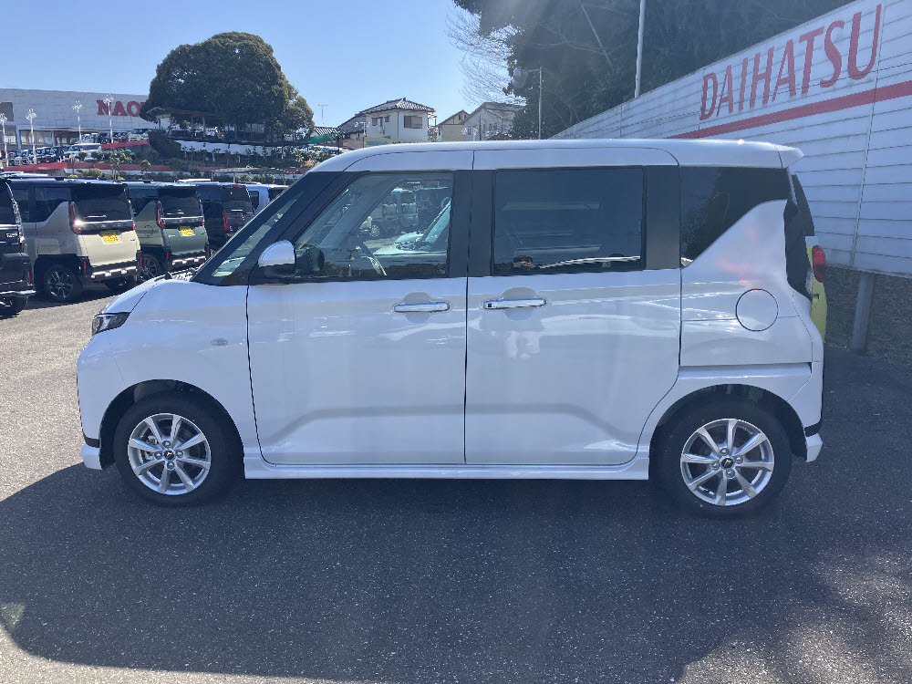 ダイハツ　ムーヴ　G3枚目