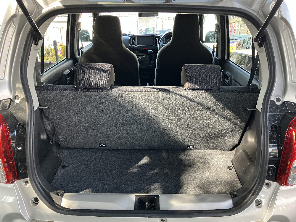スズキ アルト HYBRID X7枚目