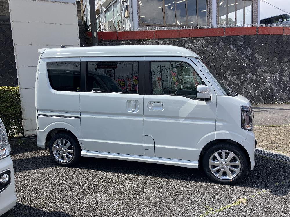 スズキ　エブリィワゴン　PZターボ HR 2WD3枚目