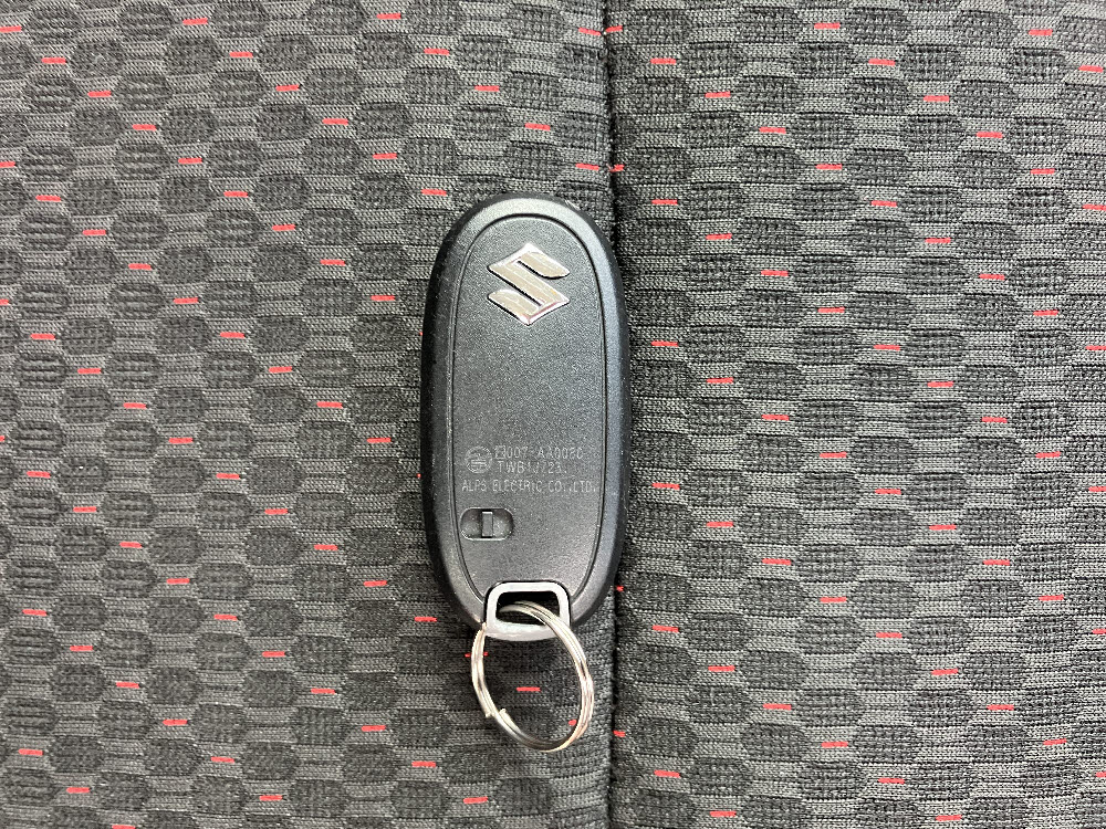 スズキ　スペーシアカスタム　GS　DCBS12枚目