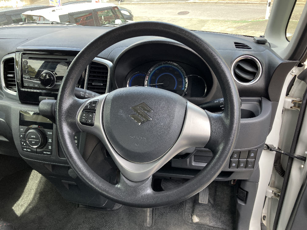 スズキ　スペーシアカスタム　GS　DCBS6枚目