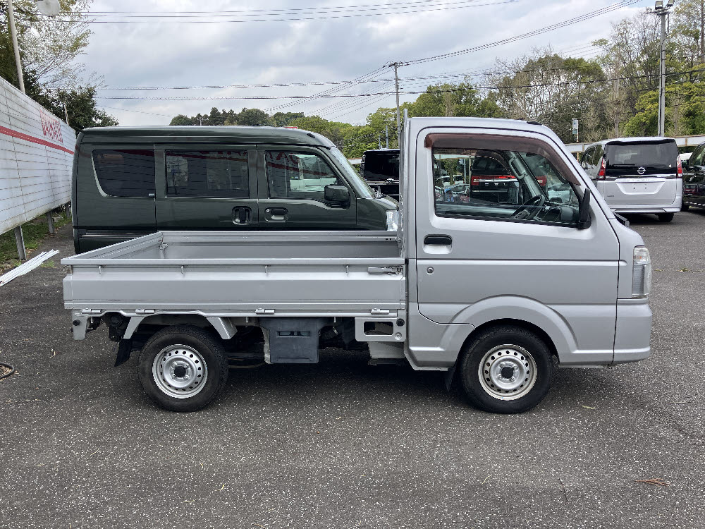 ニッサン　ＮＴ１００クリッパー　DX3枚目