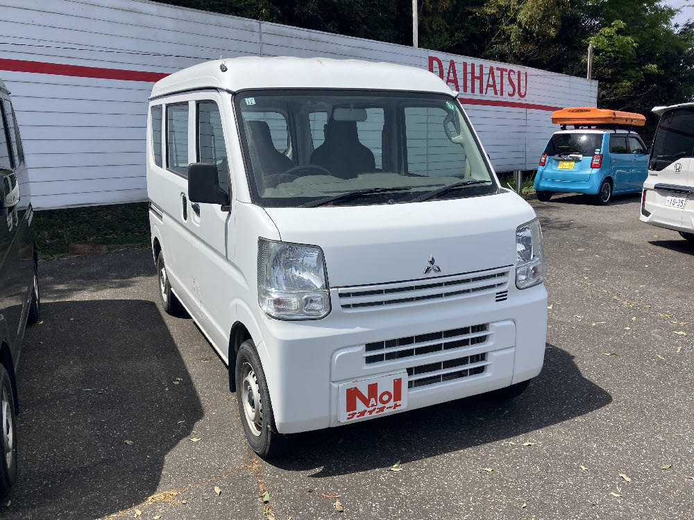 ミツビシ　ミニキャブバン　M2枚目