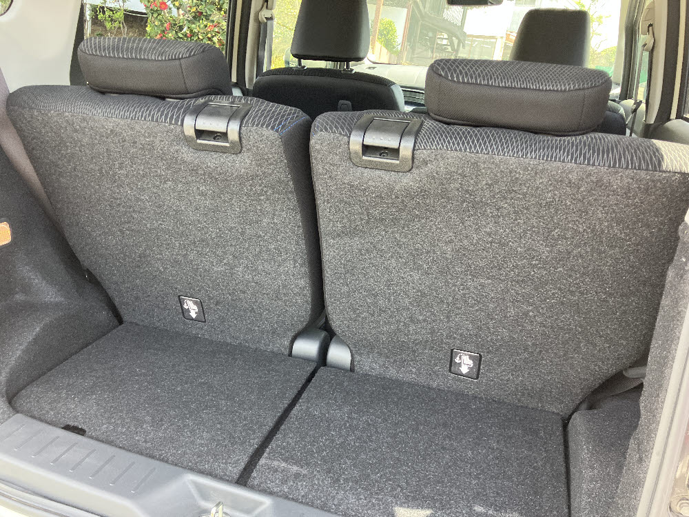 ダイハツ　ムーヴカスタム　Xハイパ-11枚目