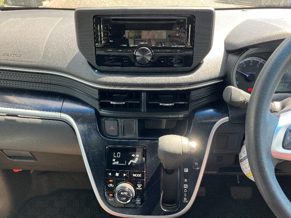 ダイハツ　ムーヴカスタム　Xハイパ-16枚目