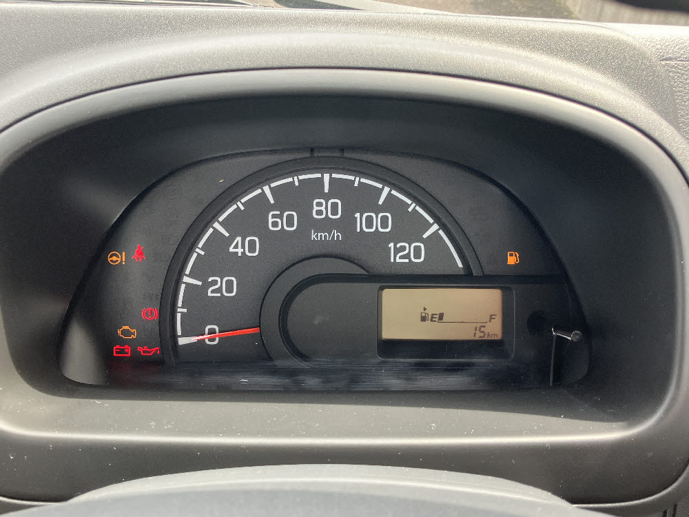 ニッサン　ＮＴ１００クリッパー　GX MT 4WD15枚目