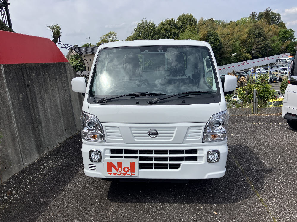 ニッサン　ＮＴ１００クリッパー　GX MT 4WD1枚目