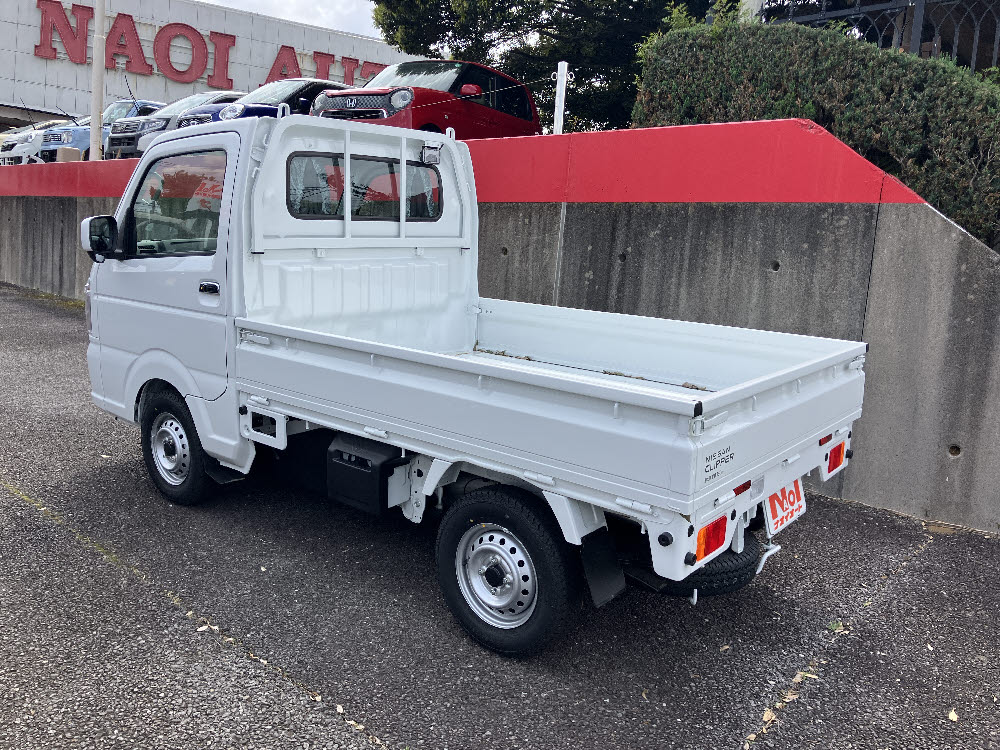 ニッサン　ＮＴ１００クリッパー　GX MT 4WD3枚目