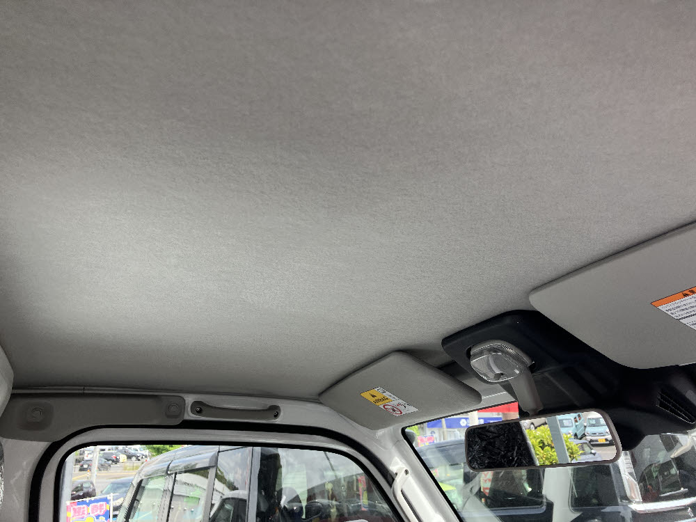ニッサン　ＮＴ１００クリッパー　GX MT 4WD8枚目