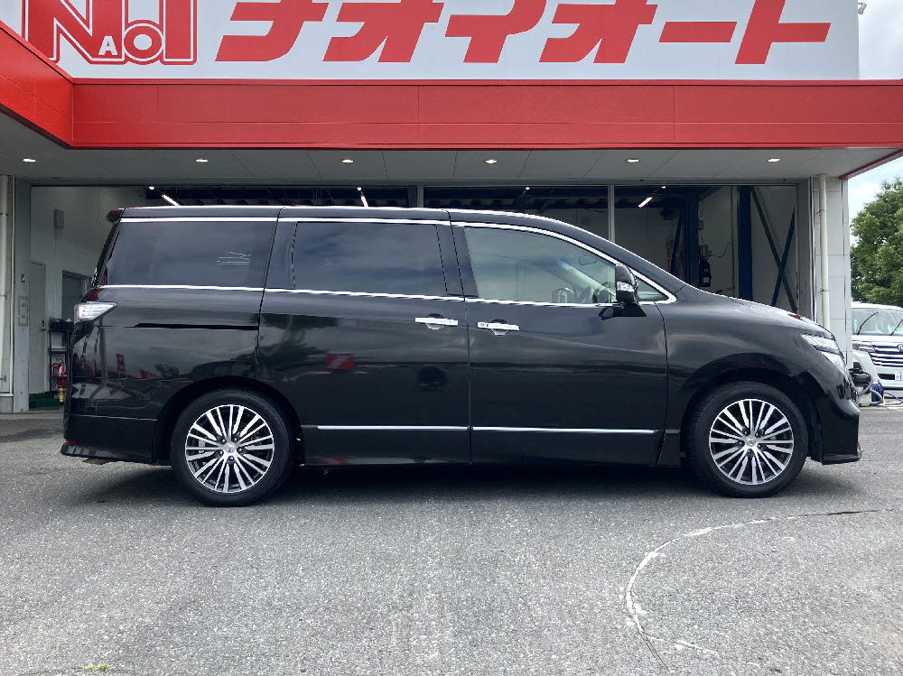 ニッサン エルグランド ハイウェイスター S3枚目