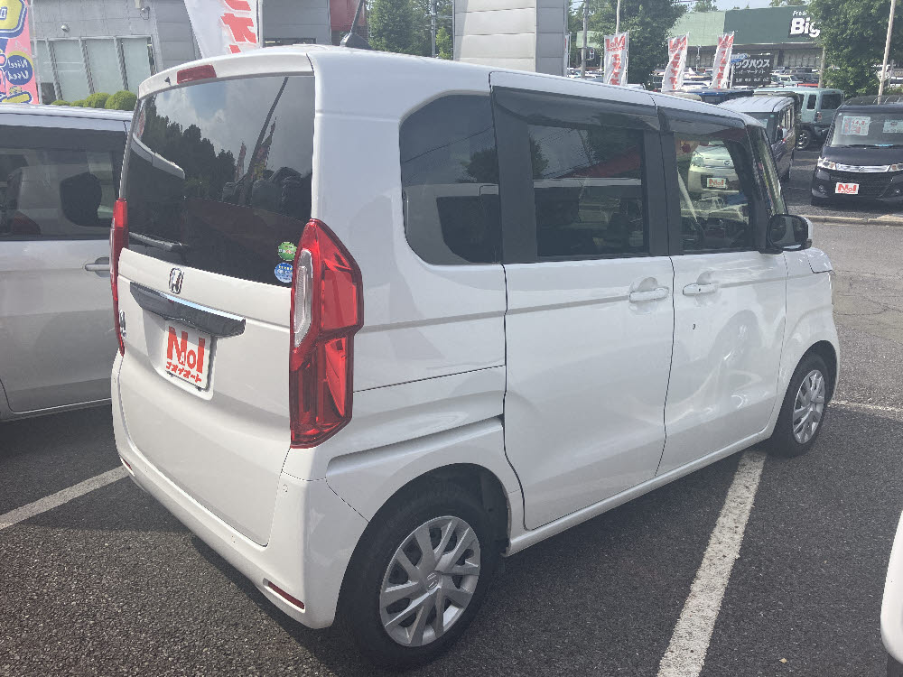 ホンダ N BOX G4枚目