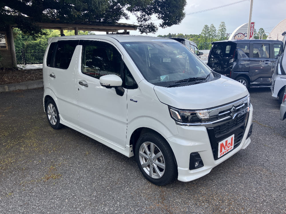 スズキ ワゴンR カスタムZ HYBRID ZX2枚目
