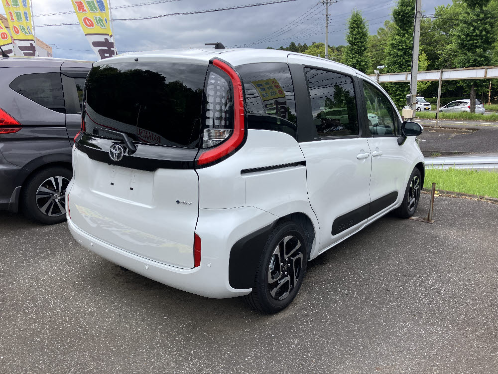 トヨタ　シエンタ　HYBRID Z5枚目