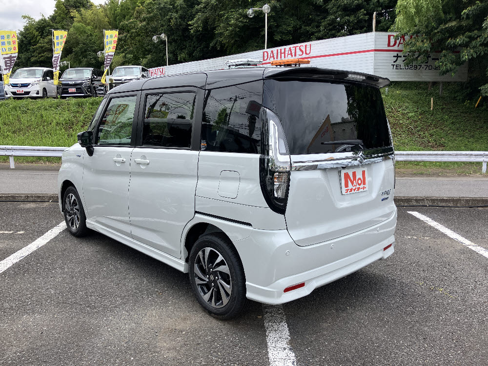 スズキ ソリオバンデット HYBRID MV 全方位ナビ3枚目
