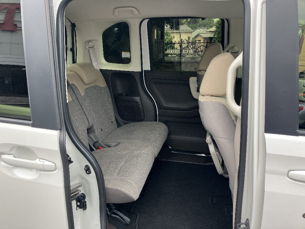 ホンダ N BOX L9枚目