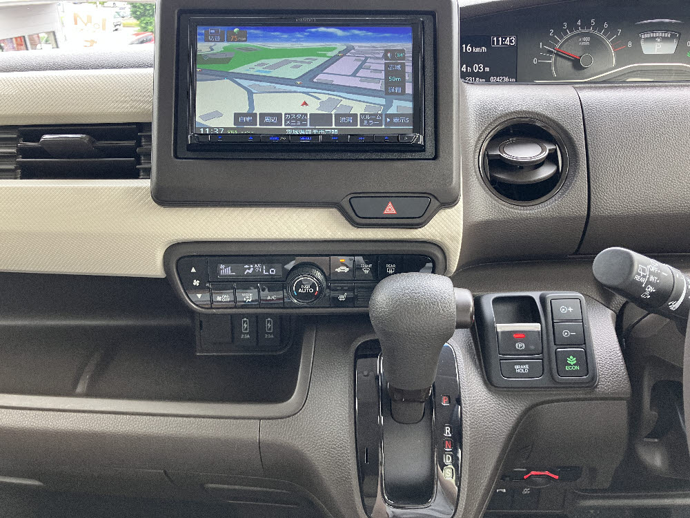 ホンダ N BOX L17枚目
