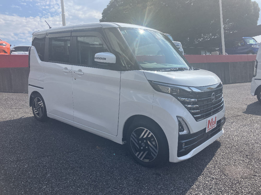 ニッサン ルークス ハイウェイスターXプロパイロットED2枚目