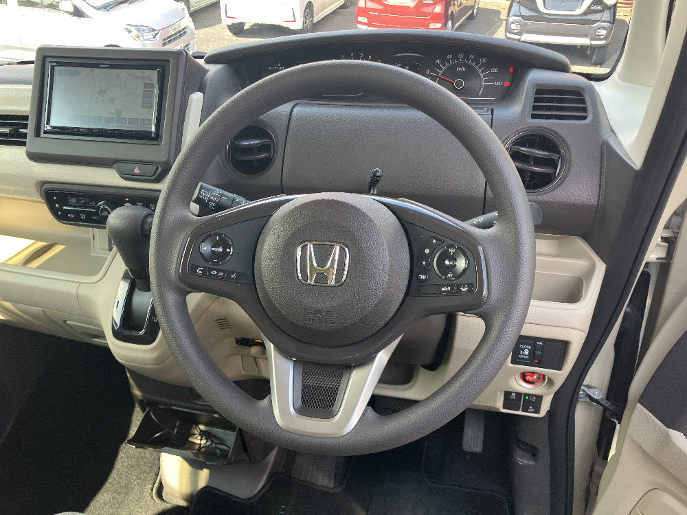 ホンダ　Ｎ ＢＯＸ　G・L　HondaSENSING6枚目