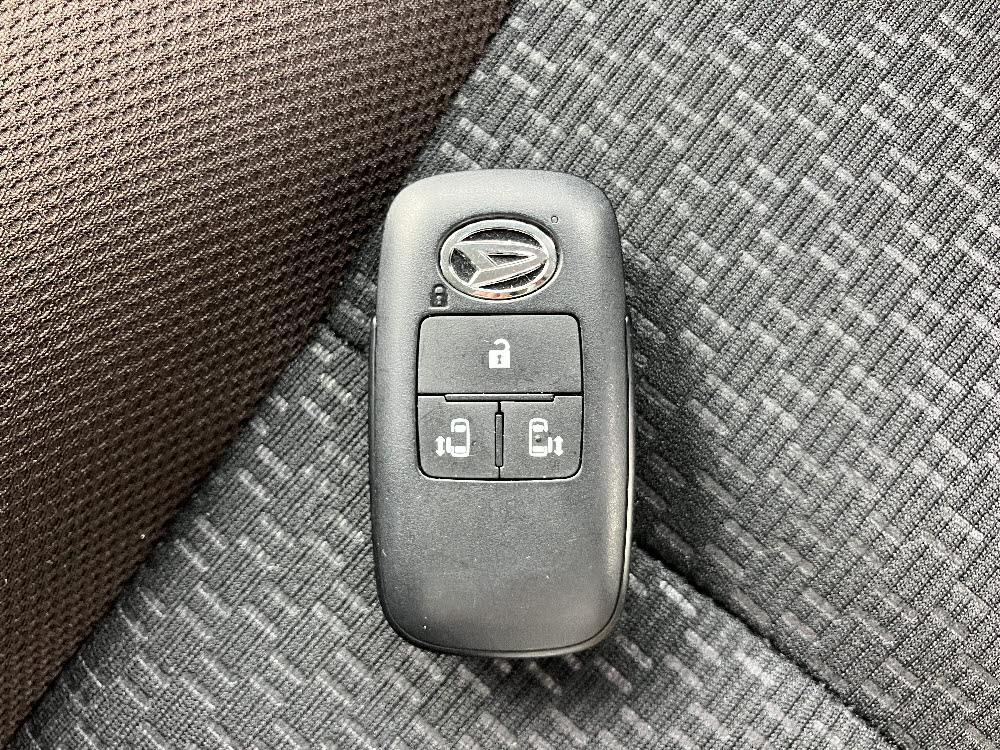 ダイハツ　トール　G12枚目