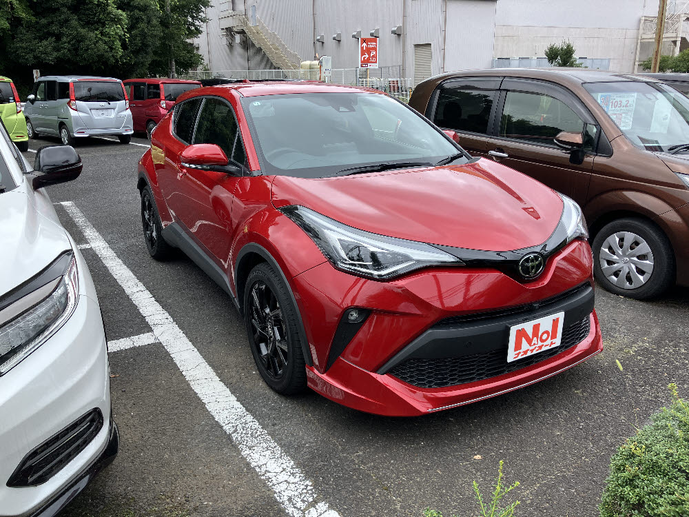 トヨタ　Ｃ－ＨＲ　G-T　モ-ドネロ　セ-フティプラス2枚目
