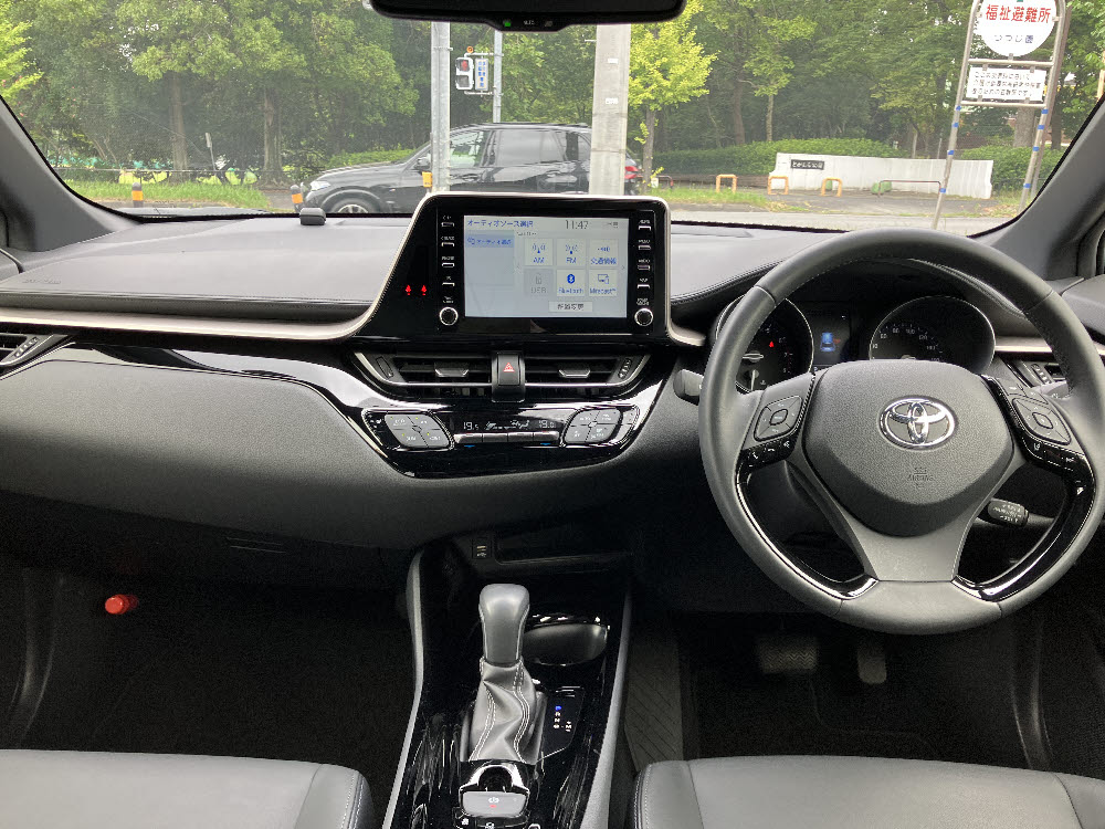 トヨタ　Ｃ－ＨＲ　G-T　モ-ドネロ　セ-フティプラス7枚目