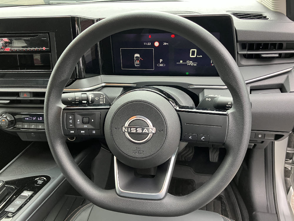 ニッサン ノート X 90周年記念車6枚目