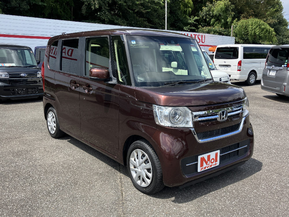 ホンダ N BOX L2枚目