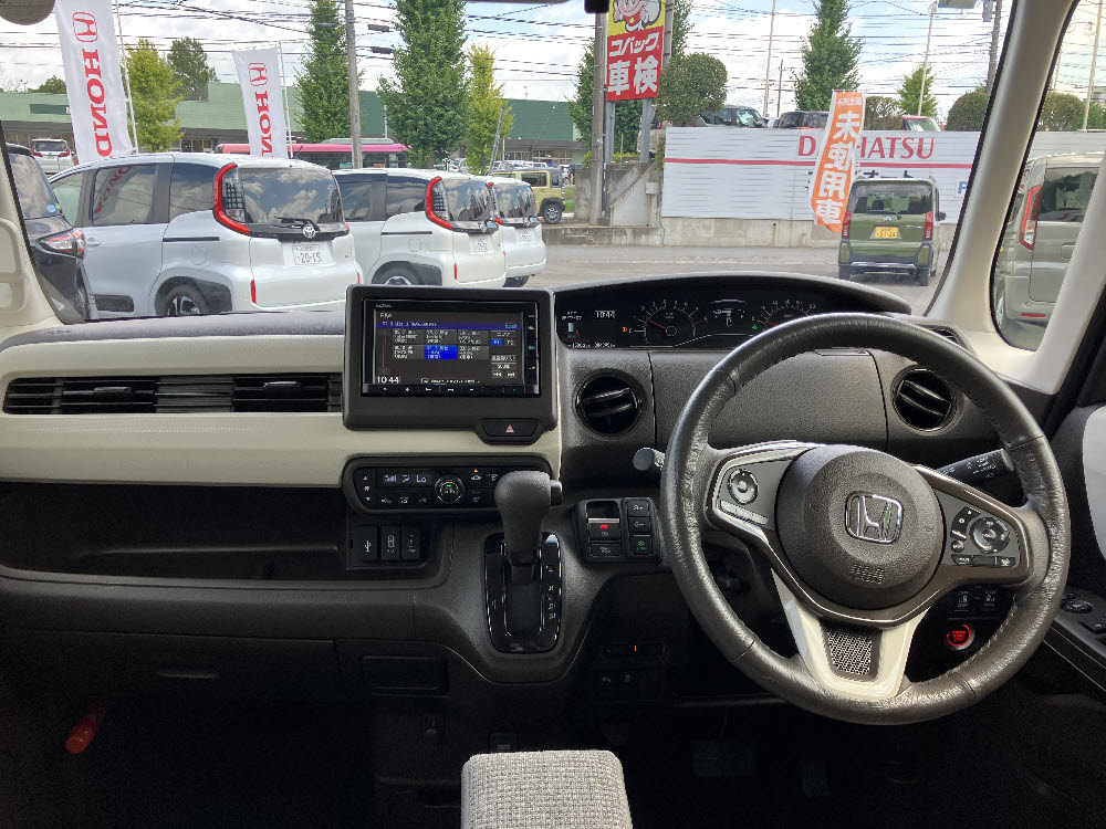 ホンダ N BOX L8枚目