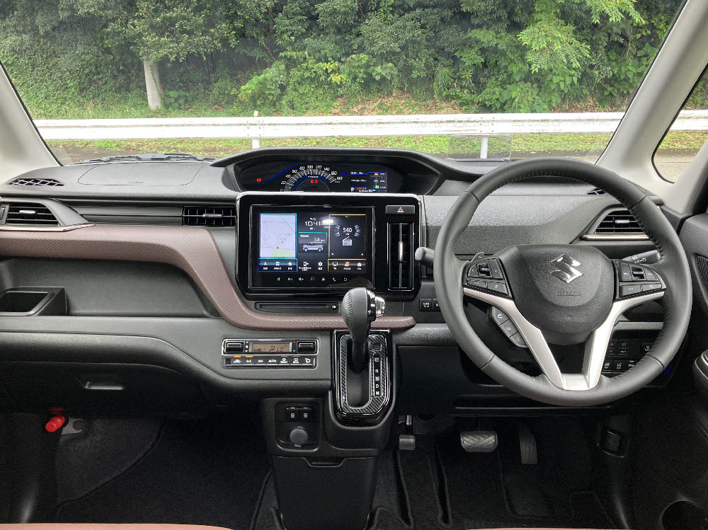 スズキ ソリオバンデット HYBRID SV7枚目
