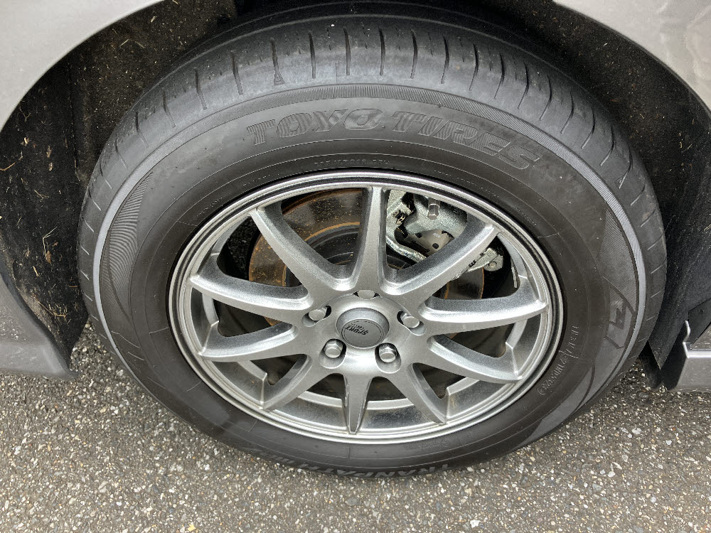 ニッサン セレナ e-POWER XV12枚目