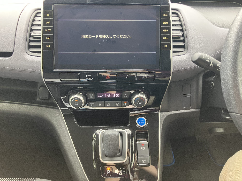 ニッサン セレナ e-POWER ハイウェイスターV15枚目