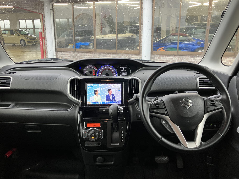 スズキ ソリオバンデット HYBRID MV7枚目