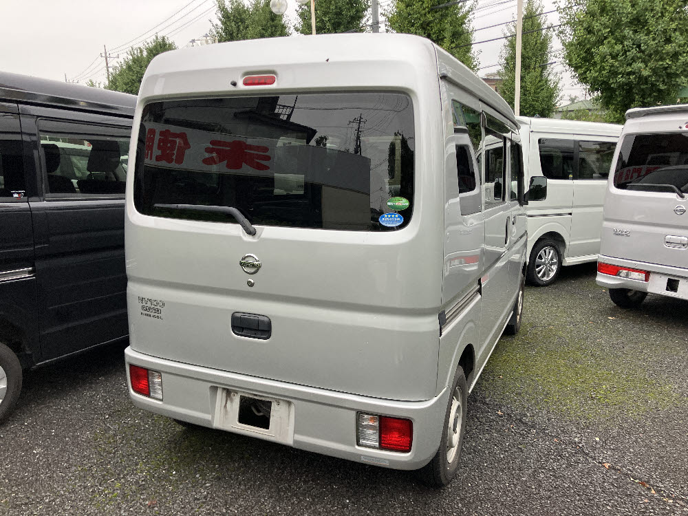 ニッサン NV100クリッパーバン DX5枚目